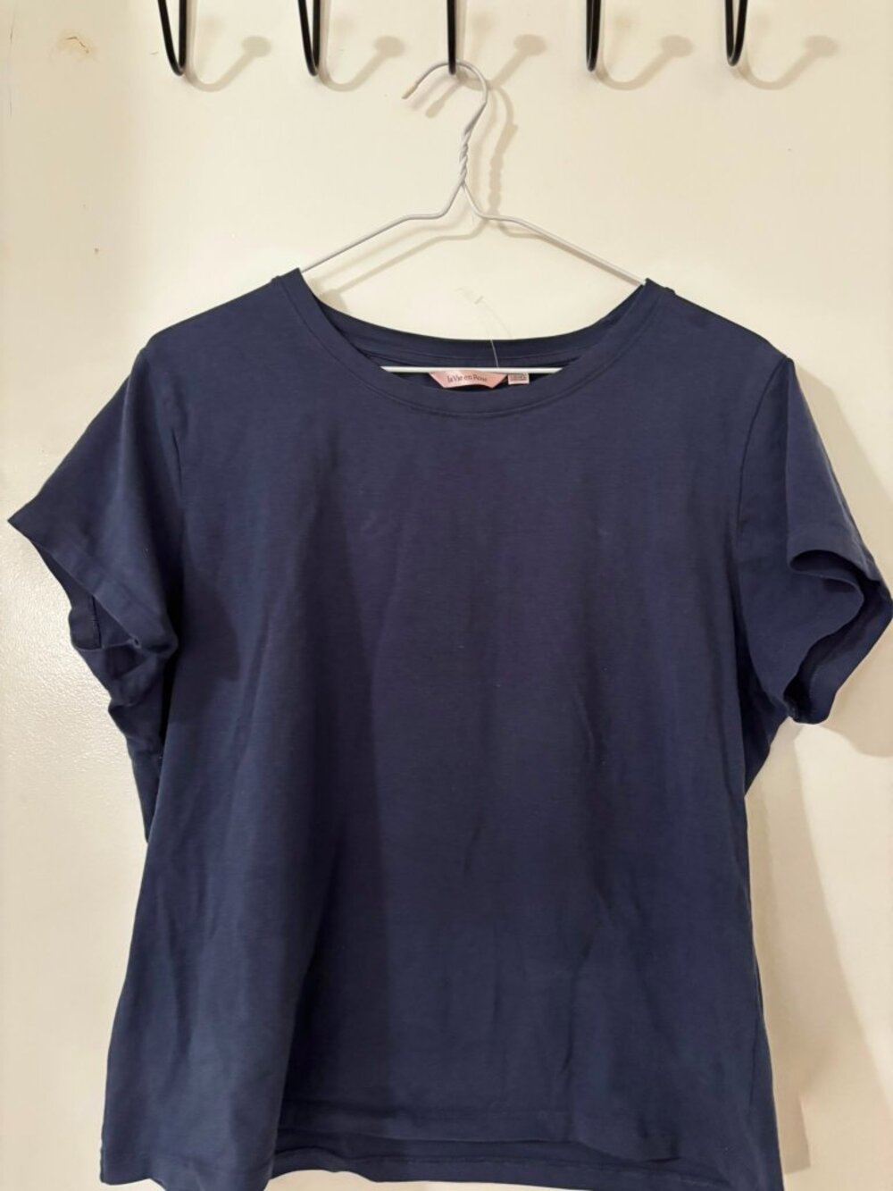 LaVien en Rose Navy Blue Crew Neck T-Shirt | Soft Casual Everyday Tee |